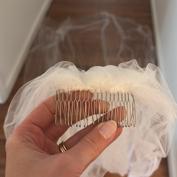 Cathedral Veil - Picture 2 of 4